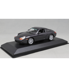 Porsche 911 996 Carrera in Dark Violet 1998