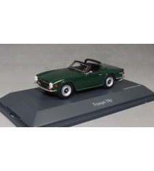 Triumph TR6 in British Racing Green 1970