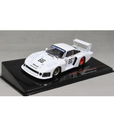 Porsche 935/78 Moby Dick Zolder DRM 1981 Jochen Mass