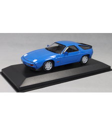 Porsche 928 S in Blue 1979