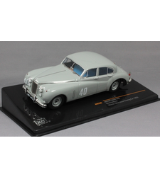 Jaguar MkVII Winner Silverstone 1953 Stirling Moss