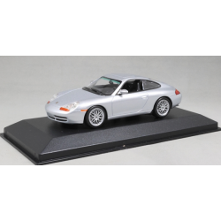 Porsche 911 996 Carrera in Silver 1998